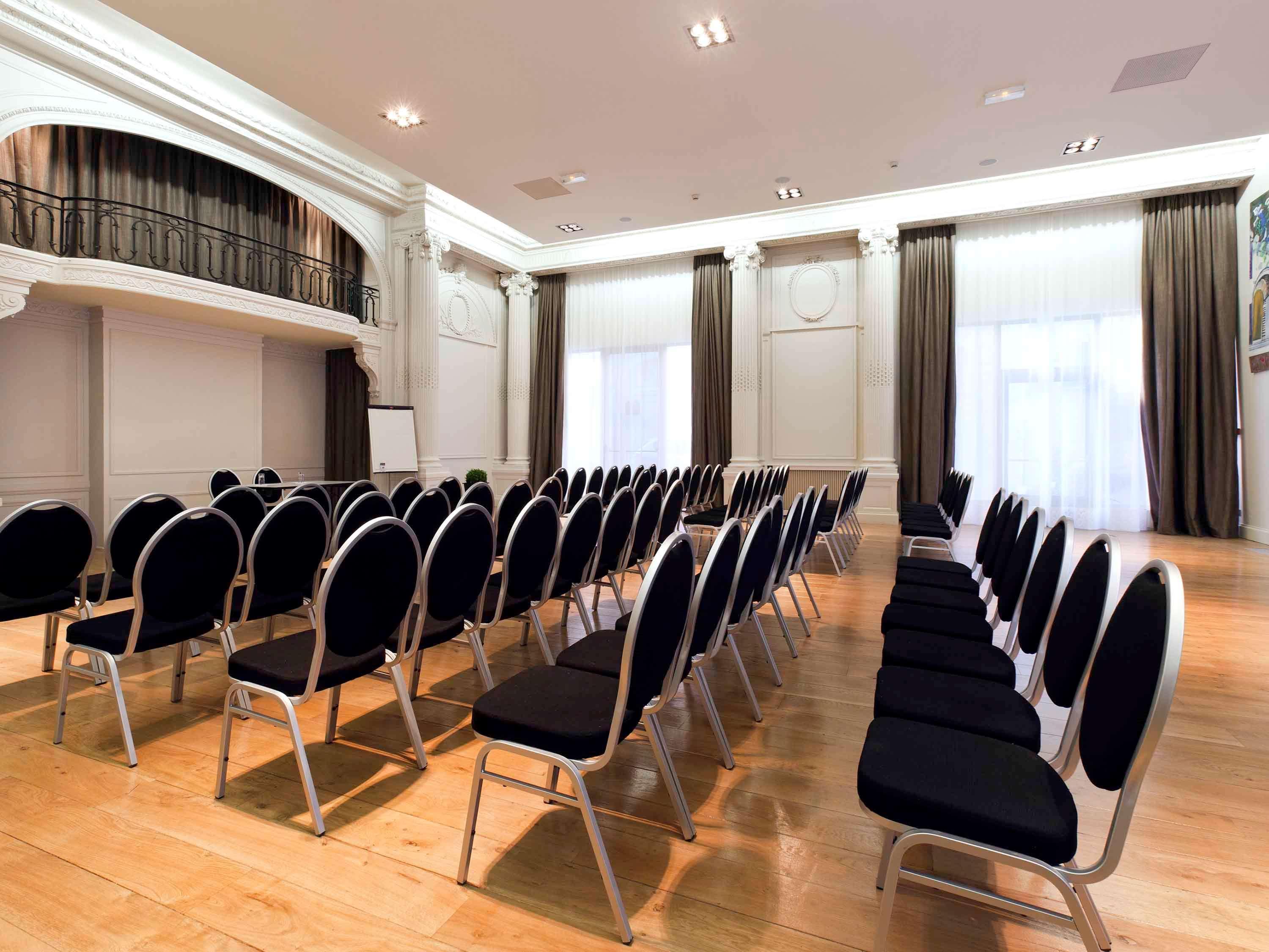 Mercure Lille Roubaix Grand Hotel מראה חיצוני תמונה