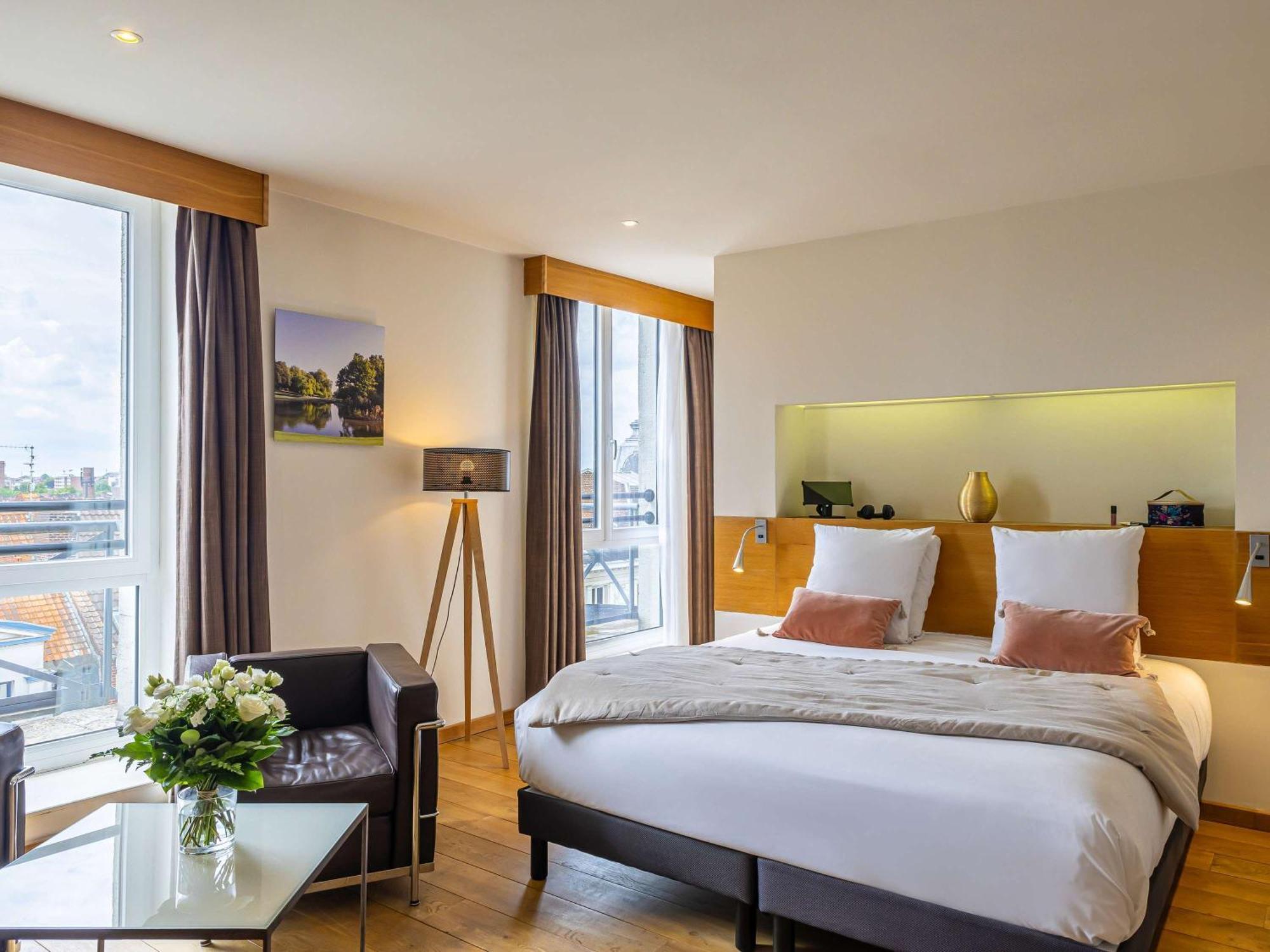 Mercure Lille Roubaix Grand Hotel מראה חיצוני תמונה