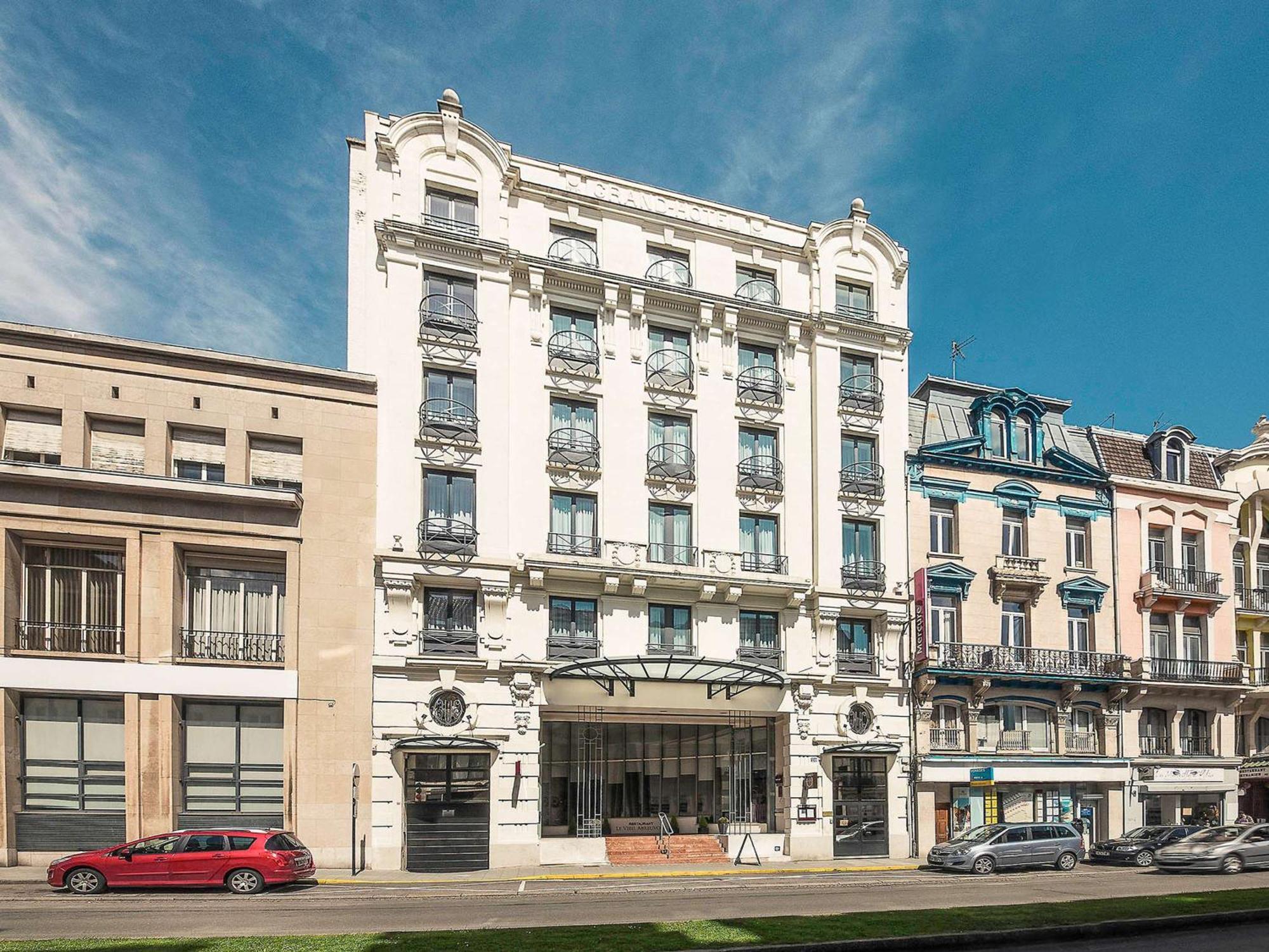 Mercure Lille Roubaix Grand Hotel מראה חיצוני תמונה