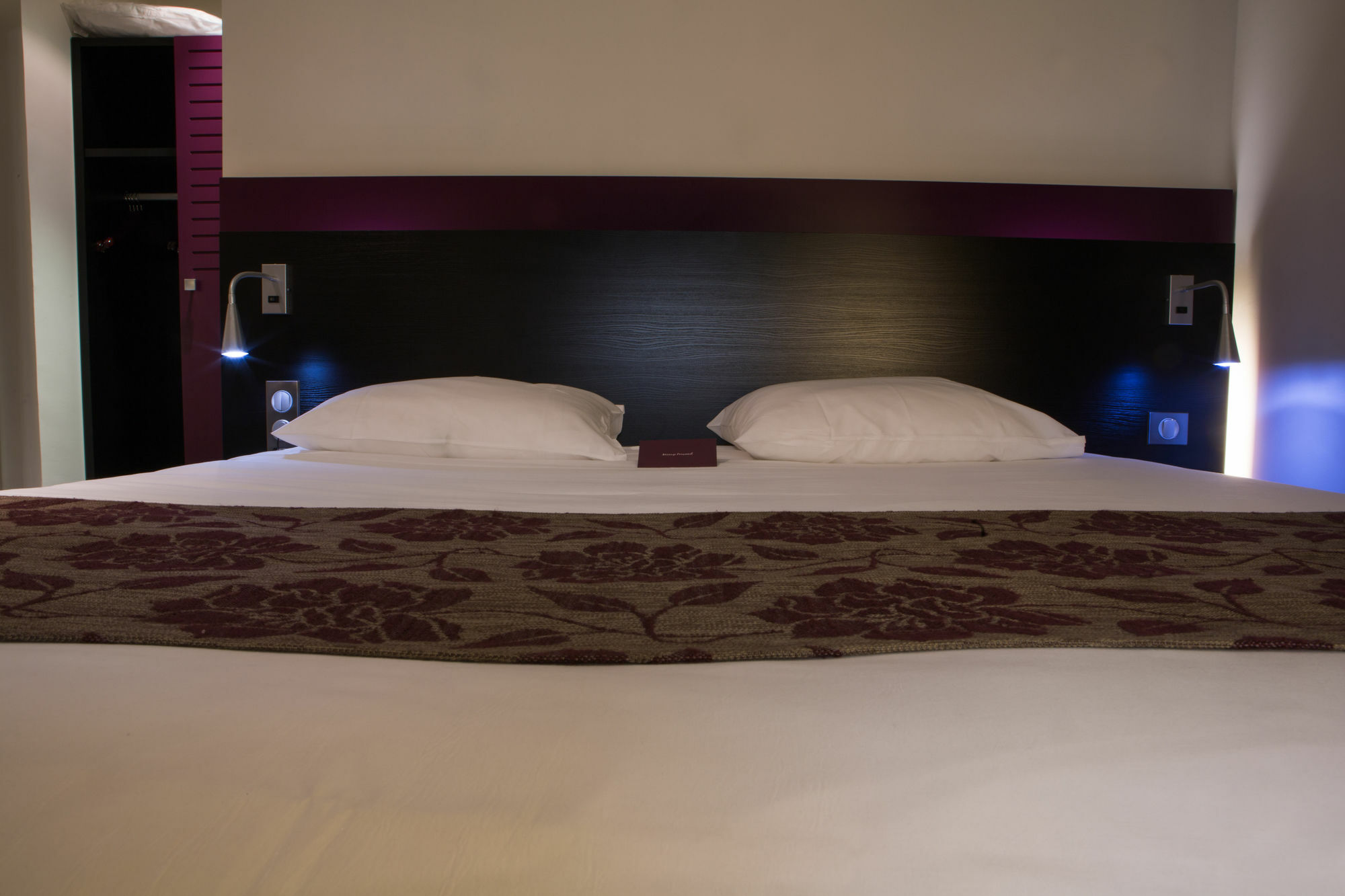 Mercure Lille Roubaix Grand Hotel מראה חיצוני תמונה